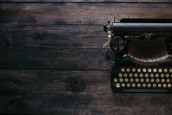 https://unsplash.com/photos/0gkw_9fy0eQ?utm_source=unsplash&utm_medium=referral&utm_content=view-photo-on-unsplash&utm_campaign=unsplash-ios
